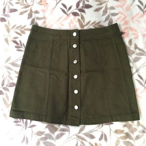 Sans Souci Olive Green Button Up Skirt